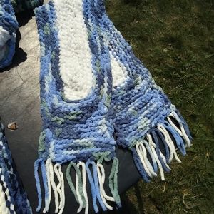 Scarfs lot of 2